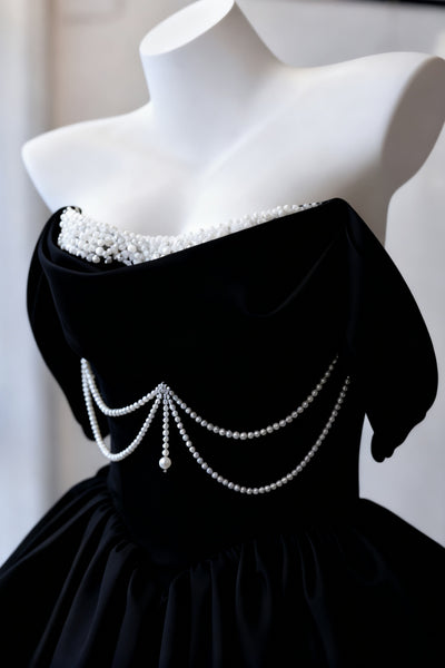 Off the Shoulder Short Black Prom Dresses, Short Black Formal Homecoming Dresses