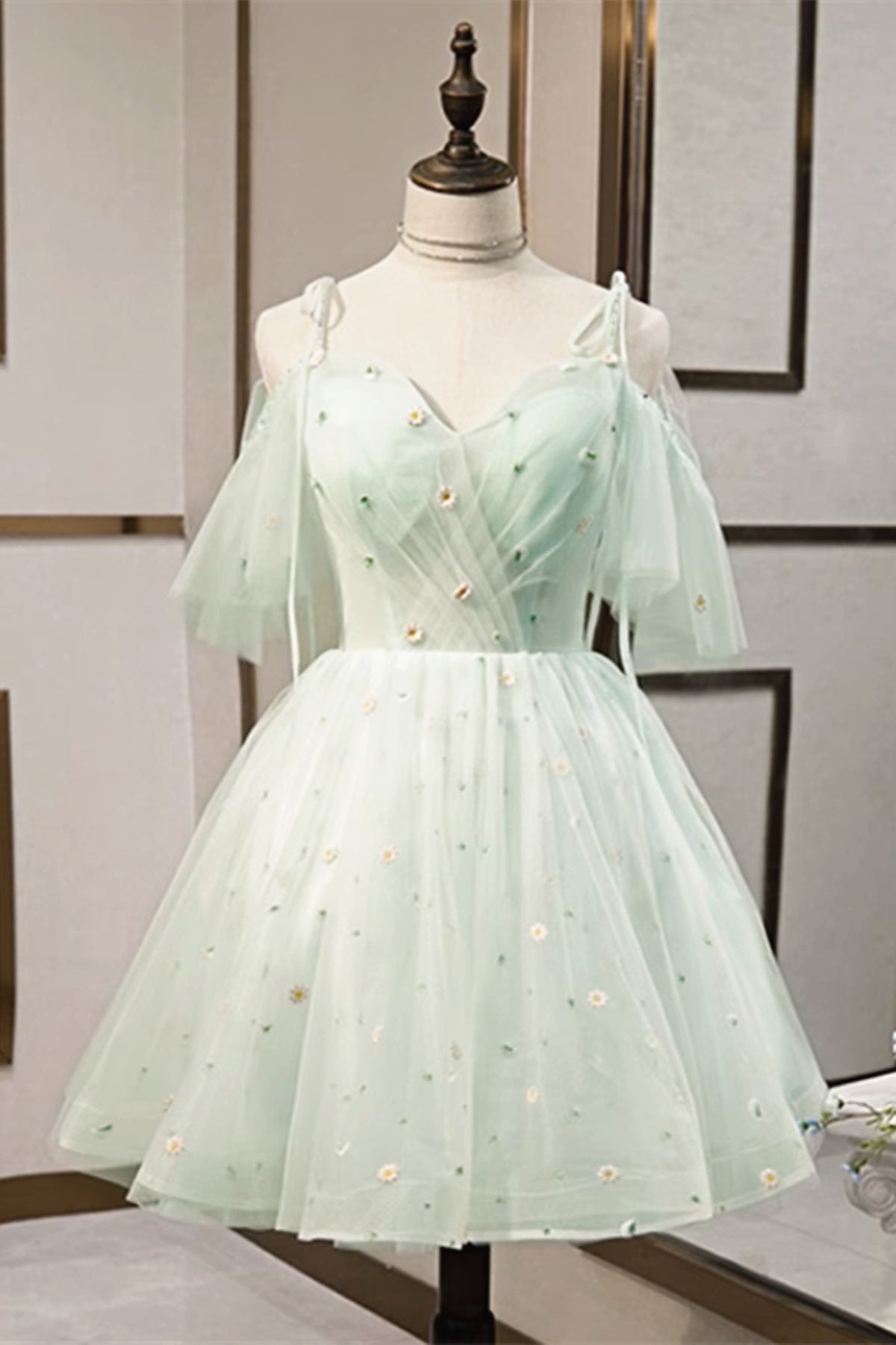 Sweetheart Neck Off the Shoulder Short Green Prom Dresses, Short Green Off Shoulder Formal Graduation Dresses